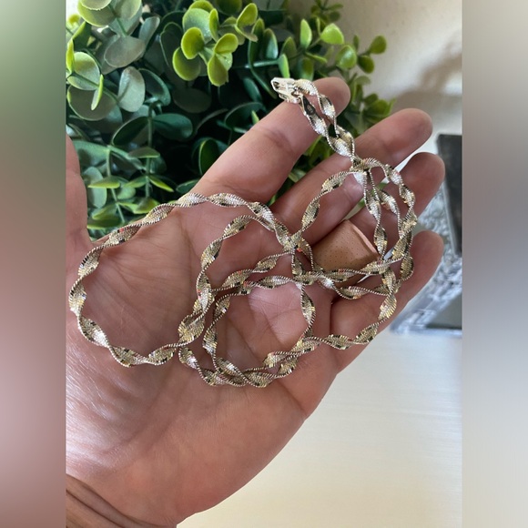 VTG Helen Andrews 925 STERLING SILVER HERRINGBONE TWISTED ITALY CHAIN NECKLACE - Picture 7 of 8